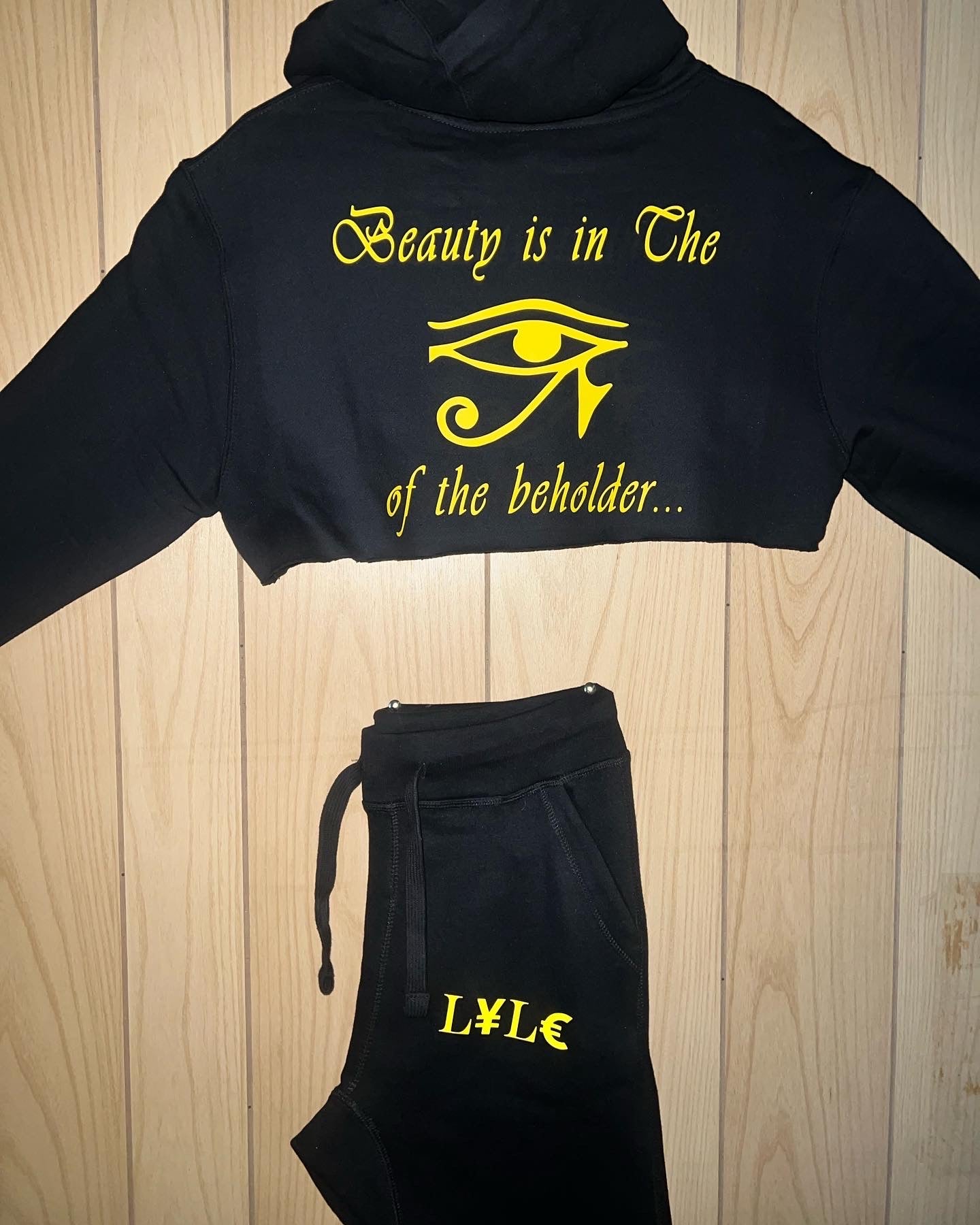 SZN1 "Beauty within the Eye"