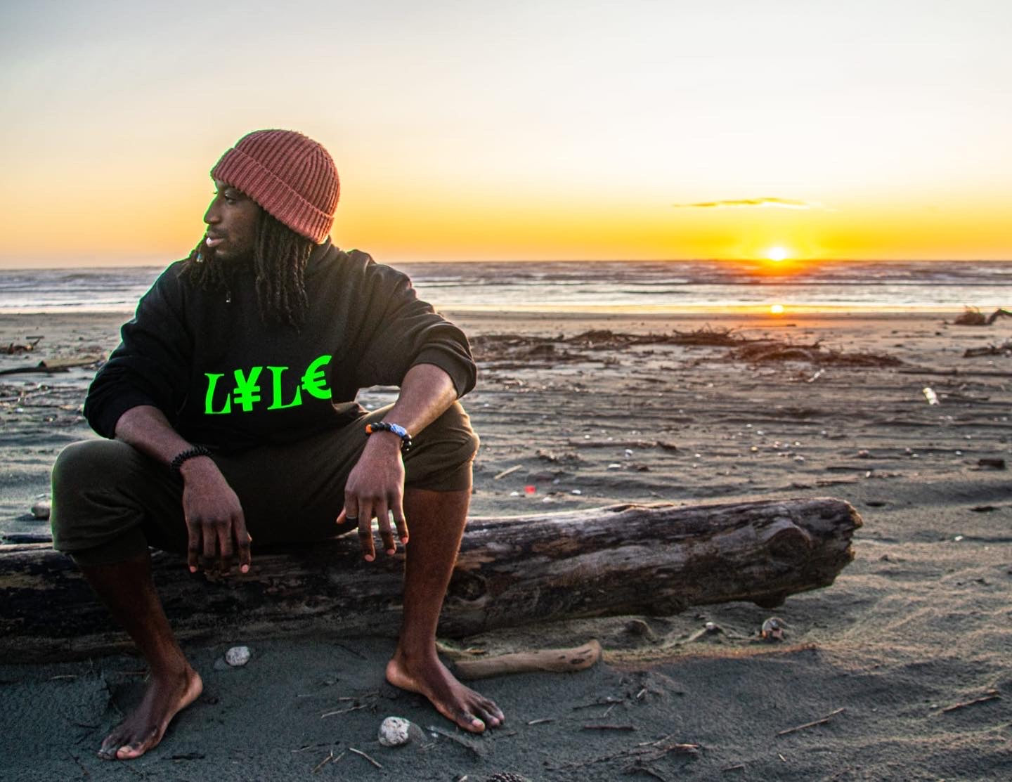 SZN1 "17th Wonder" Hoodie